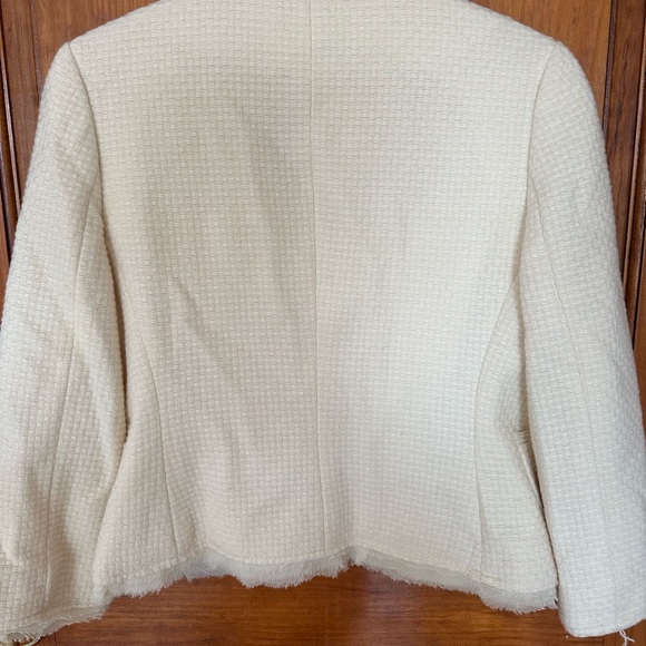 Banana Republic Tweed Blazer in Size 4P - Picture 11 of 13